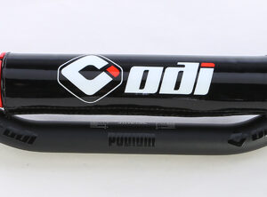 CONTROLLED FLEX TECHNOLOGY 1 1/8" HANDLEBAR RED