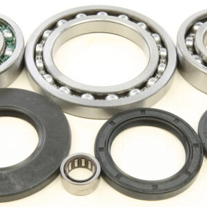 REAR DIFFERENTIAL BEARING AND SEAL KIT