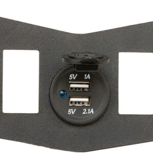 DASH 4 SWITCH PLATE W/USB