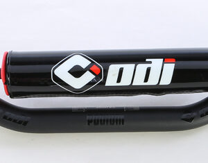 CONTROLLED FLEX TECHNOLOGY 1 1/8" HANDLEBAR RED