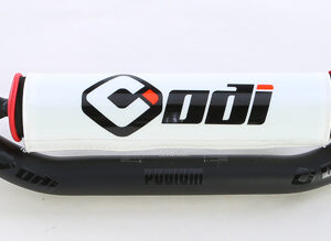 CONTROLLED FLEX TECHNOLOGY 1 1/8" HANDLEBAR RED