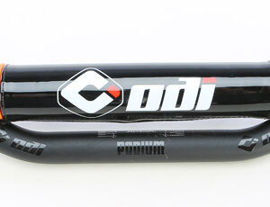 CONTROLLED FLEX TECHNOLOGY 1 1/8" HANDLEBAR ORANGE