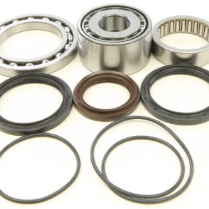 REAR DIFFERENTIAL BEARING AND SEAL KIT